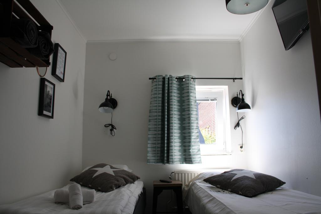 Uncle Joe'S Hostel Visby Buitenkant foto
