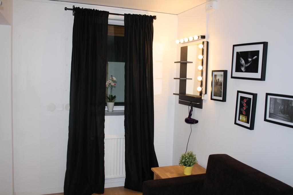 Uncle Joe'S Hostel Visby Buitenkant foto