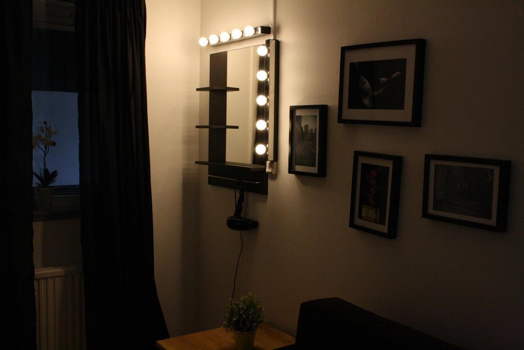 Uncle Joe'S Hostel Visby Buitenkant foto